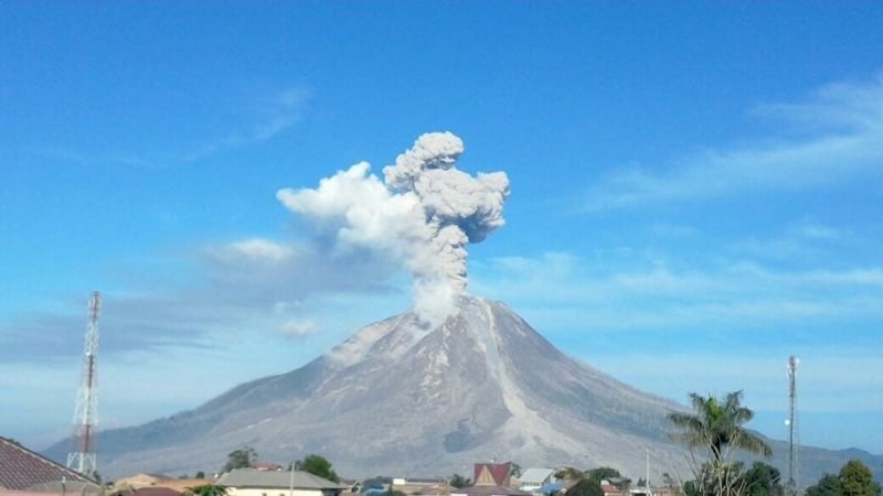 Info Terkini Gunung  Sinabung  Sumatra Utara Dan Sejarah  