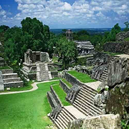 Situs purbakala Palenque di Meksiko