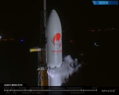 Peluncuran satelit merah putih telkom