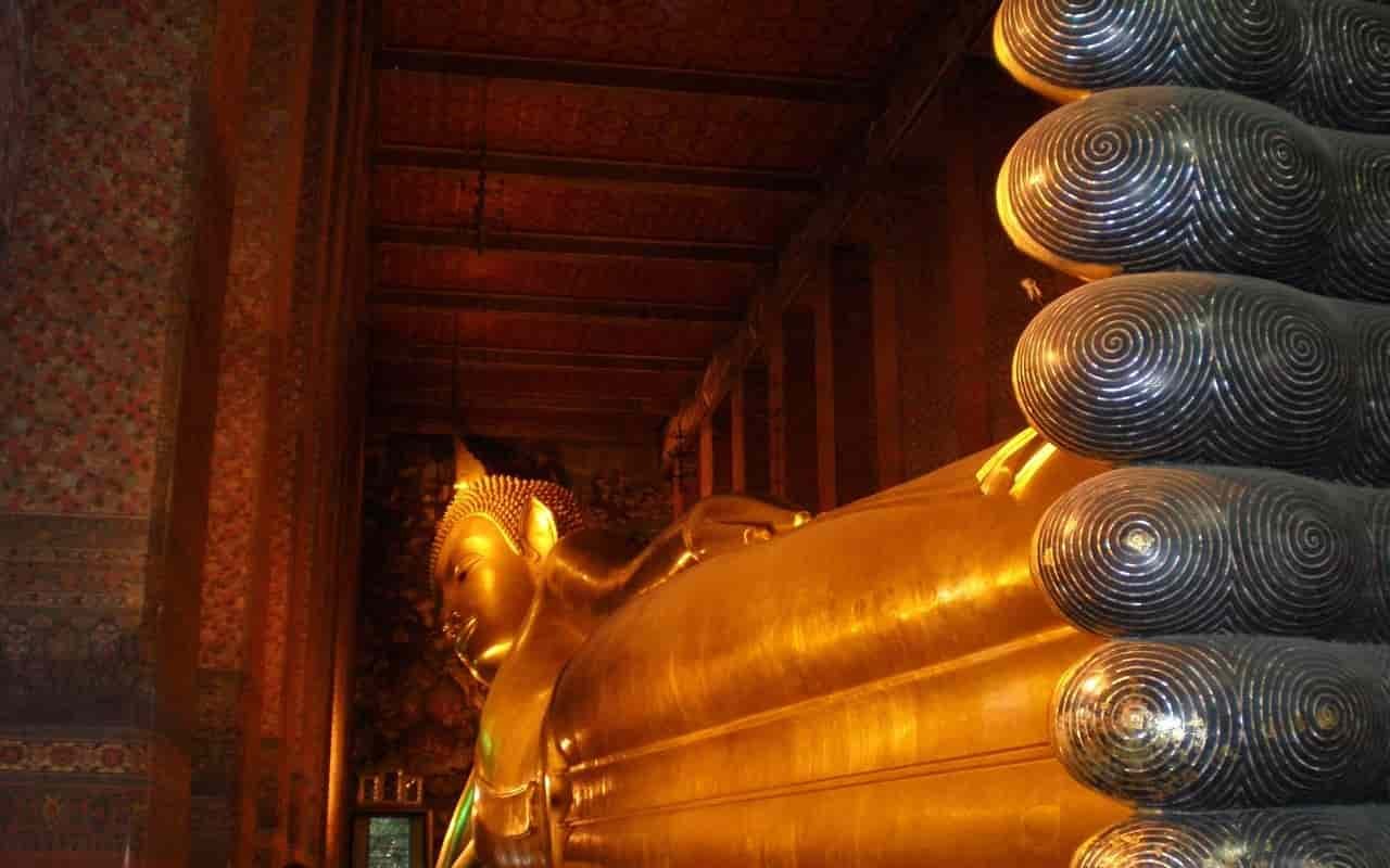 Wat Pho, Kuil Budha Berbaring
